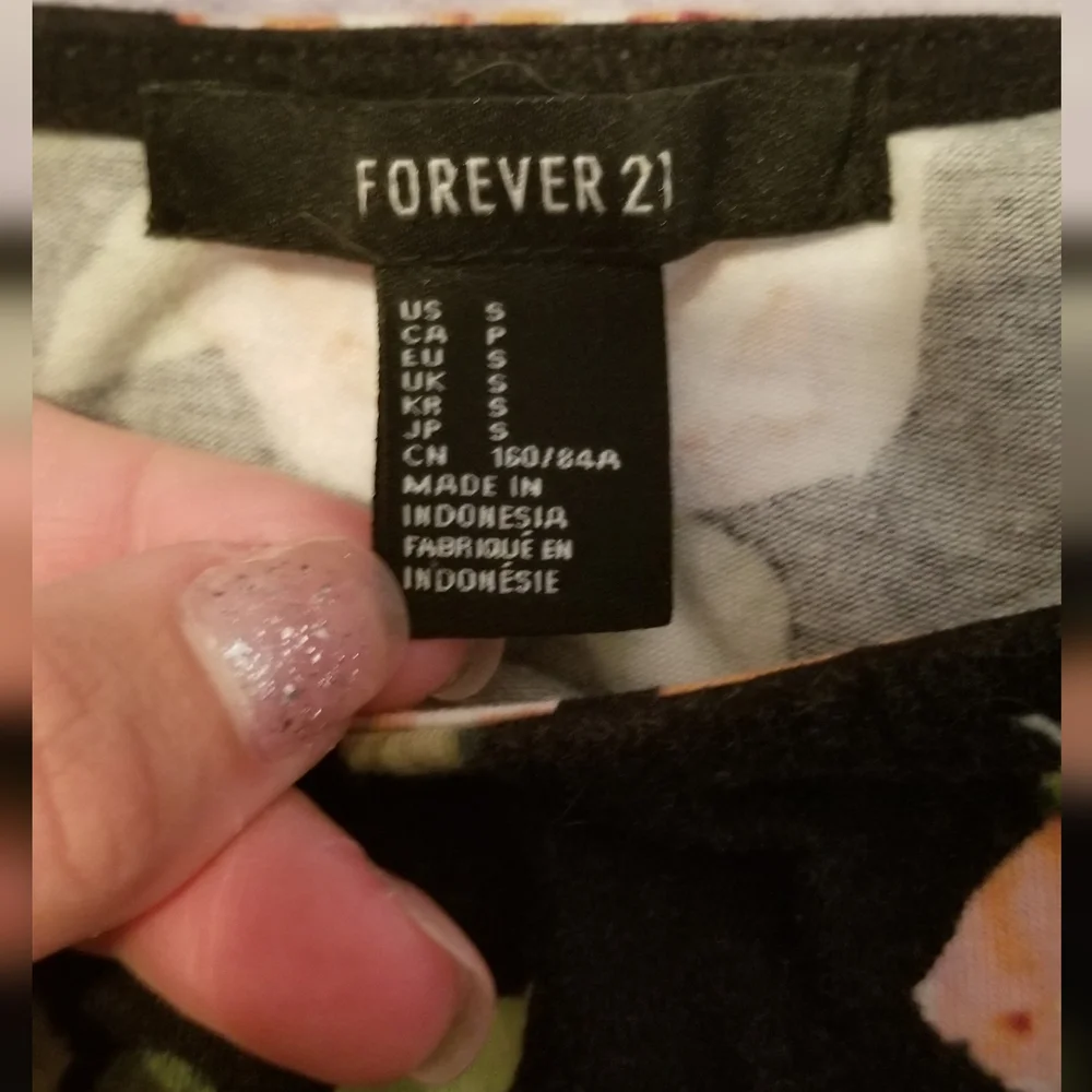 Forever 21 T-shirt Dress - Picture 3 of 3